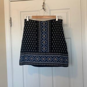 LOFT blue and black skirt, side zip, size 6.